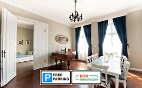 Wilhelmstadt Apartment 90M - Parking
